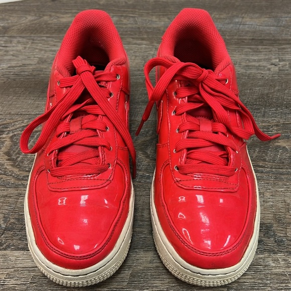 Nike Air Force 1 LV8 OV Low A02286-600 Size 4.5Y - Picture 2 of 7